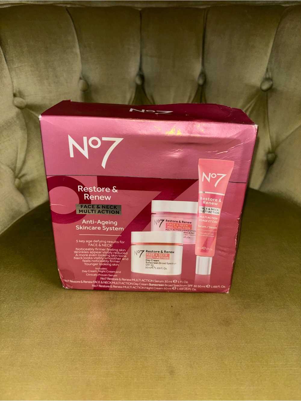 No 7 Restore & Renew Face & Neck Multi Action Skincare System - SPF 30 Day Cream